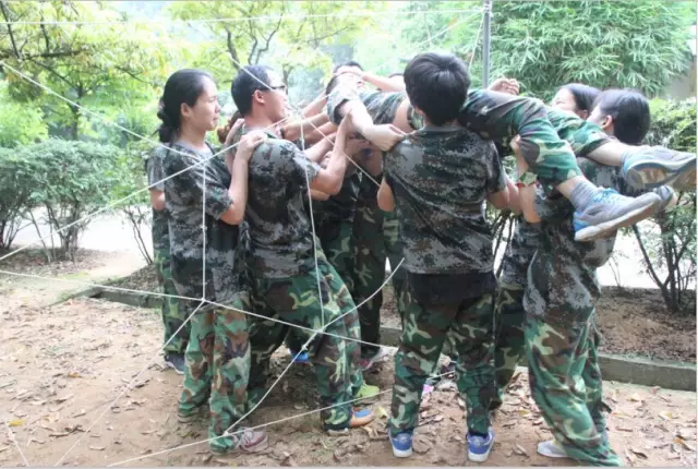 Formazione per lo sviluppo dell'Accademia militare OMG Huangpu 2016